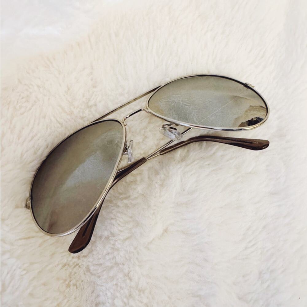 Clara Silver Classic Aviator Sunglasses